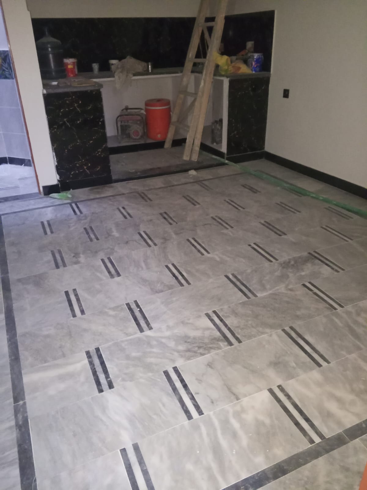 North Town Residency Phase 1 Gold Block 80 syd Furnished House  image 1