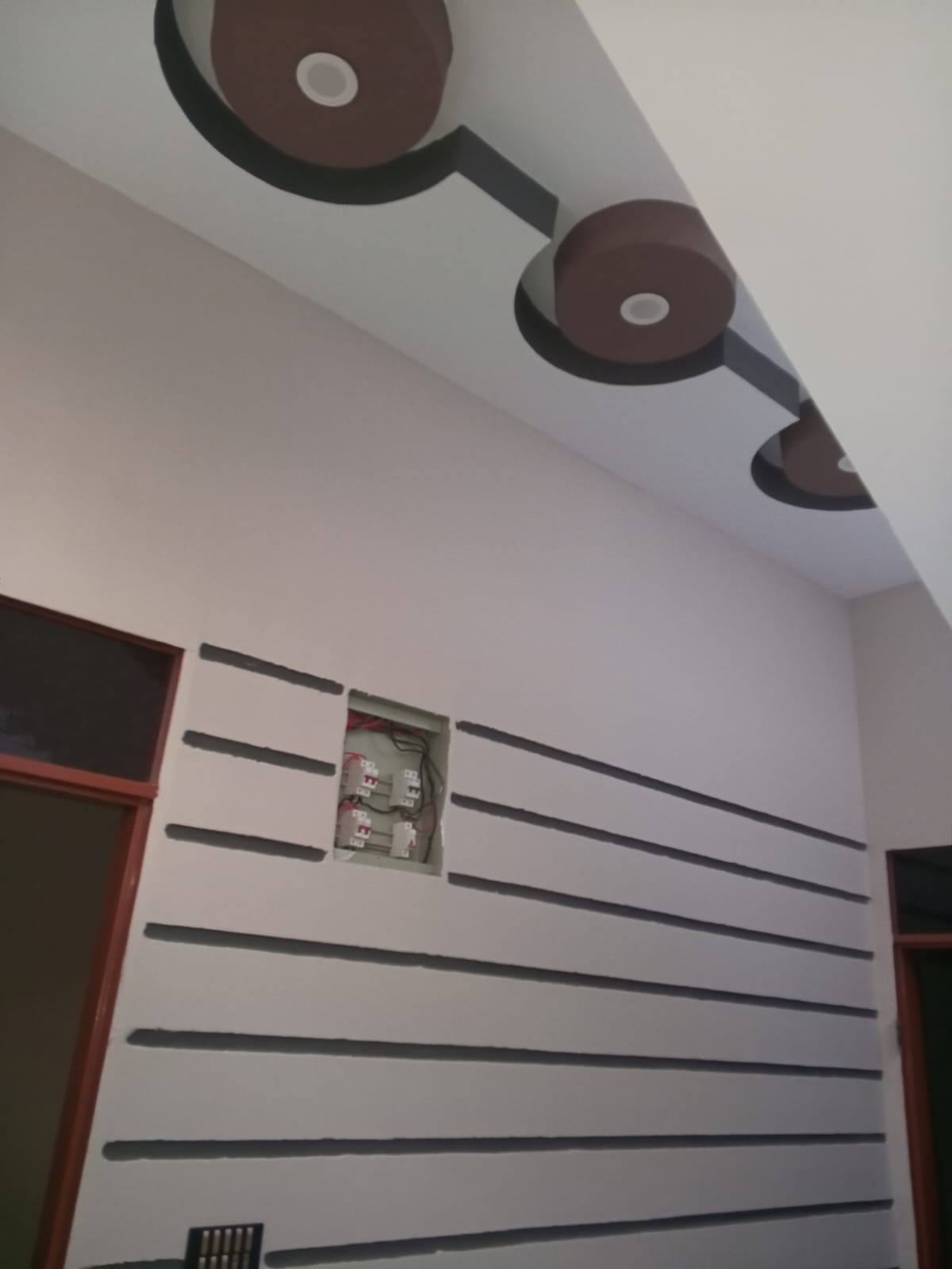 North Town Residency Phase 1 Gold Block 80 syd Furnished House  image 4